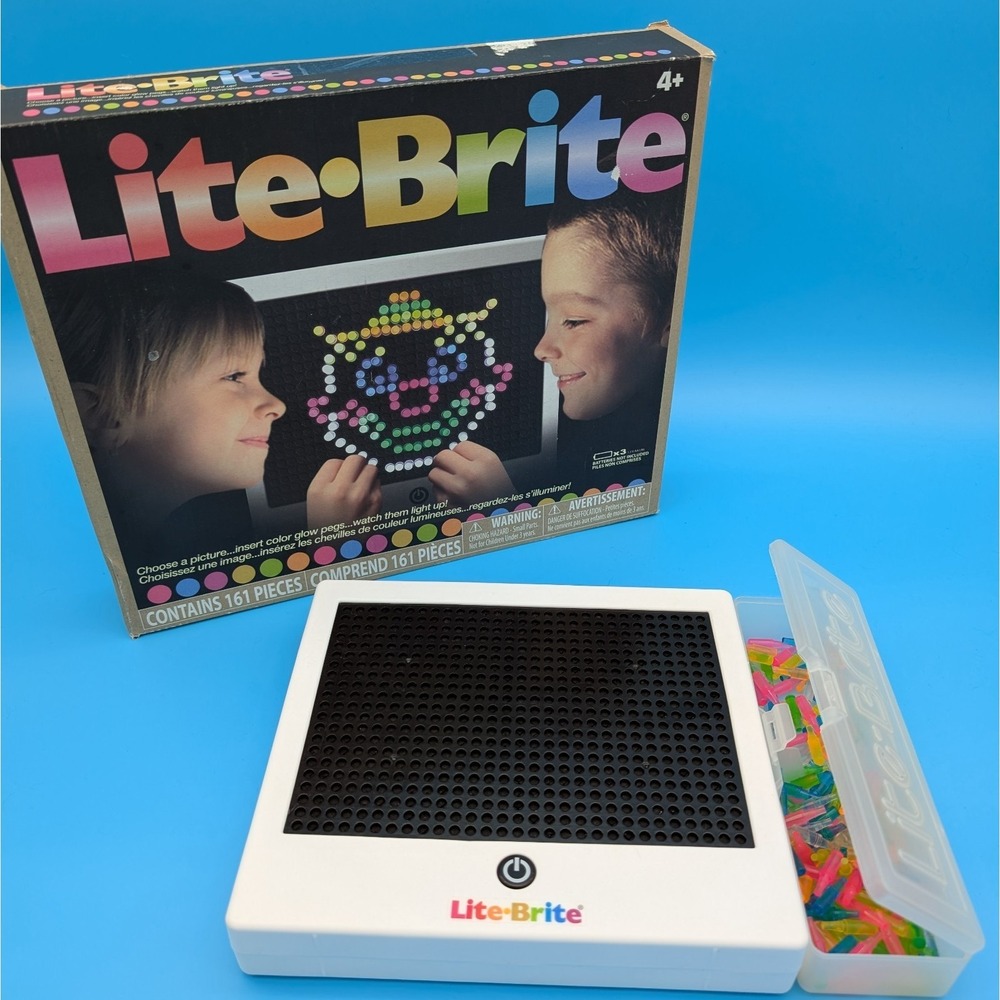 Lite-Brite Ultimate Classic Retro Toy with 150+ Pegs & Case